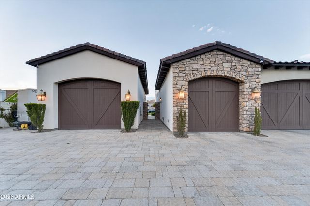 2476 E LINDA Court, Gilbert, AZ 85234