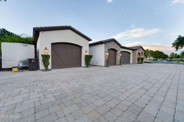 2476 E LINDA Court, Gilbert, AZ 85234