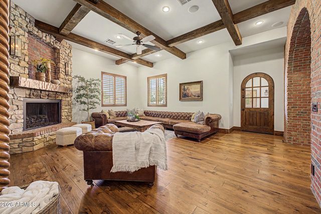 2476 E LINDA Court, Gilbert, AZ 85234