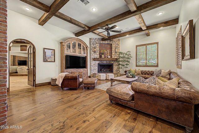 2476 E LINDA Court, Gilbert, AZ 85234