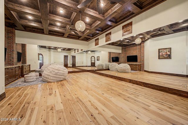 2476 E LINDA Court, Gilbert, AZ 85234