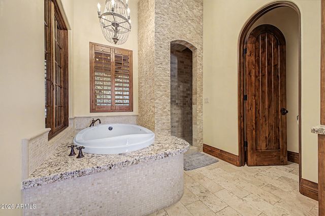 2476 E LINDA Court, Gilbert, AZ 85234