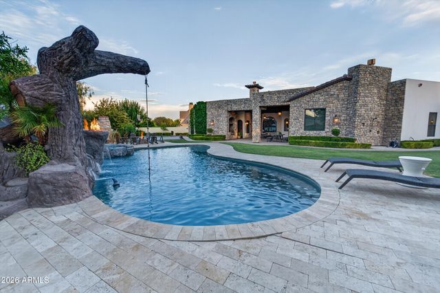 2476 E LINDA Court, Gilbert, AZ 85234