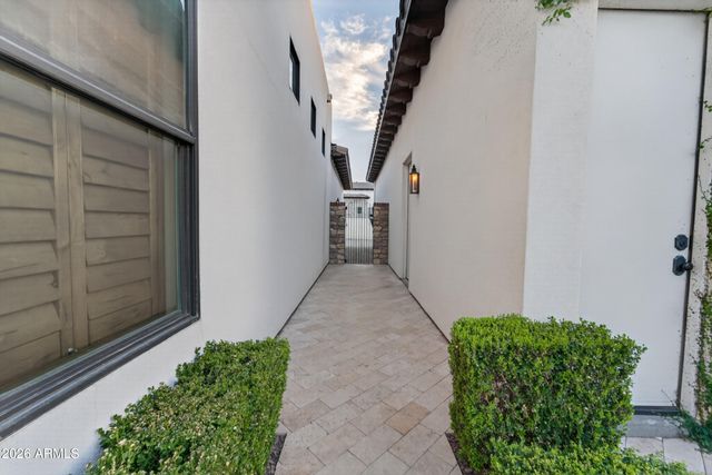 2476 E LINDA Court, Gilbert, AZ 85234