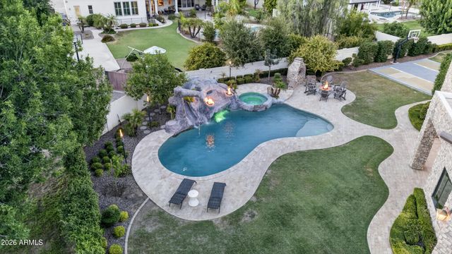 2476 E LINDA Court, Gilbert, AZ 85234