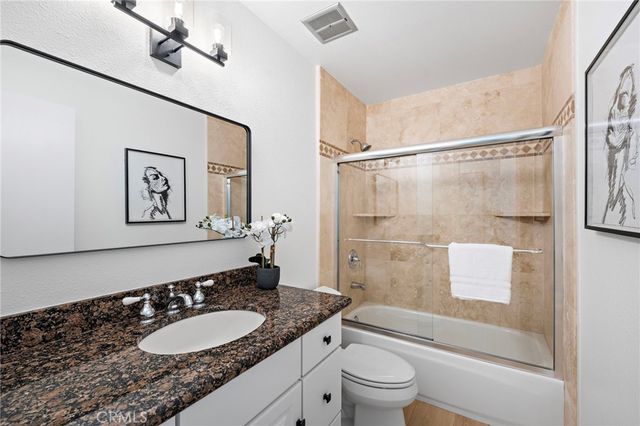 21902 Summerwind Lane, Huntington Beach, CA 92646