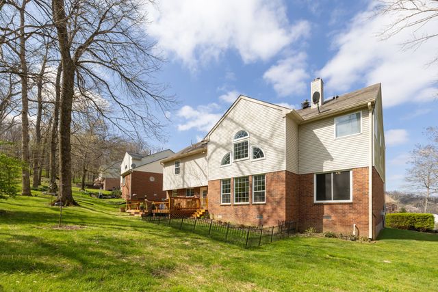 6953 Harpeth Glen Trce, Nashville, TN 37221