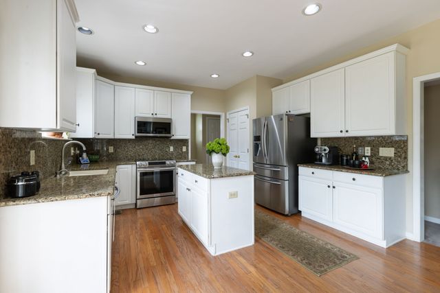 6953 Harpeth Glen Trce, Nashville, TN 37221