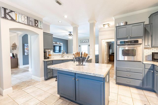 7905 Kathryn Road, Needville, TX 77461