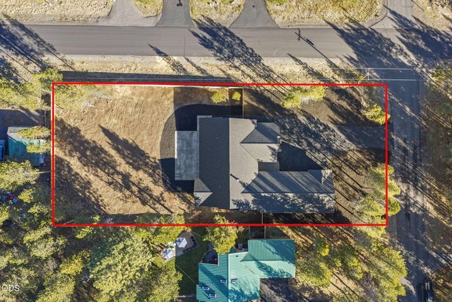 17498 Snow Goose Road, Bend, OR 97707