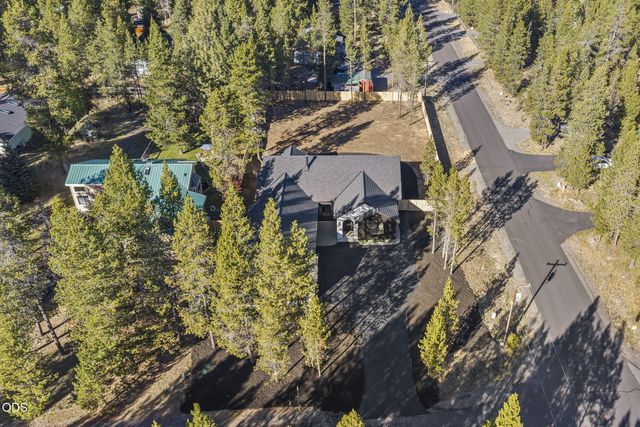 17498 Snow Goose Road, Bend, OR 97707
