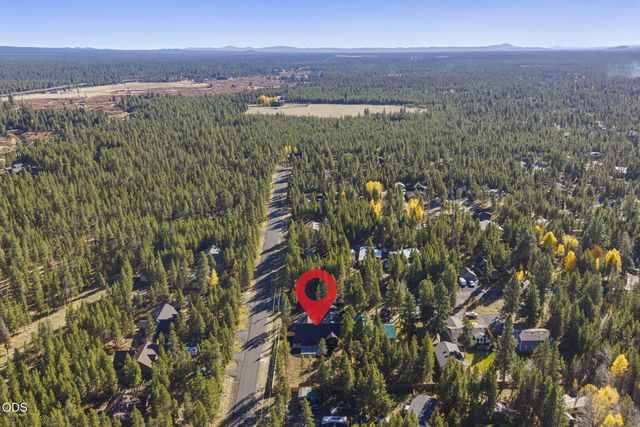 17498 Snow Goose Road, Bend, OR 97707