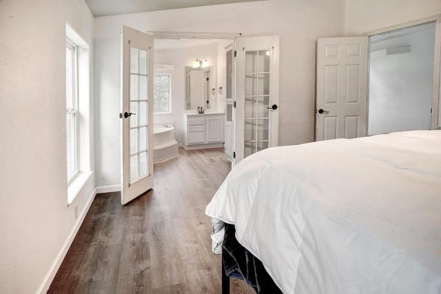 127 Serenity DR, Bastrop, TX 78602