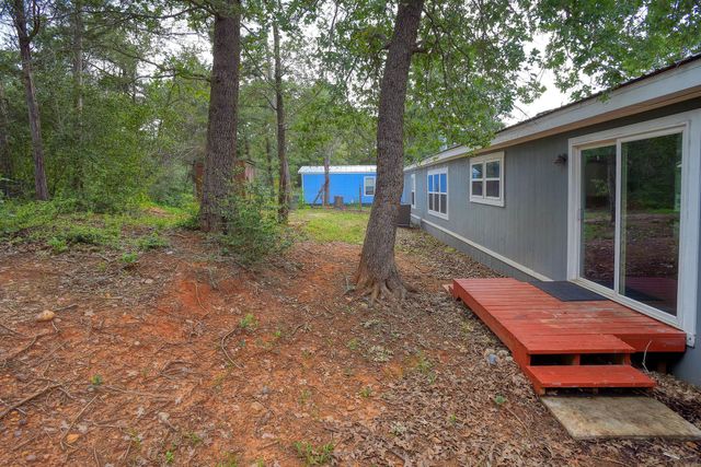 127 Serenity DR, Bastrop, TX 78602
