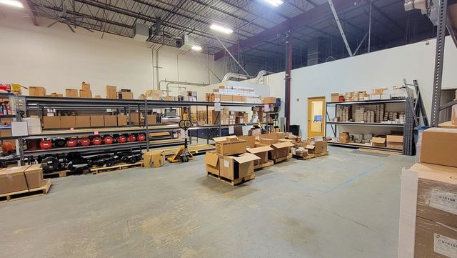 118 Long Pond Rd, Plymouth, MA 02360