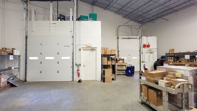 118 Long Pond Rd, Plymouth, MA 02360