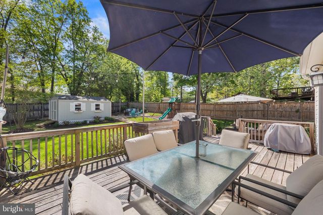 1315 BAYSHIRE LN, Herndon, VA 20170