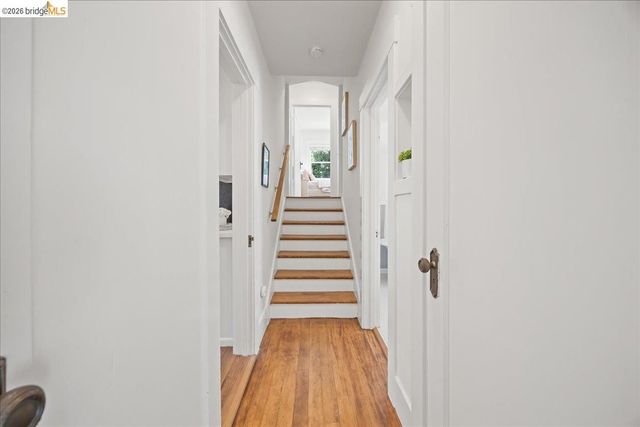 1511 Sherman St, Alameda, CA 94501