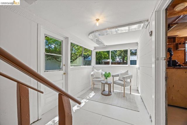 1511 Sherman St, Alameda, CA 94501