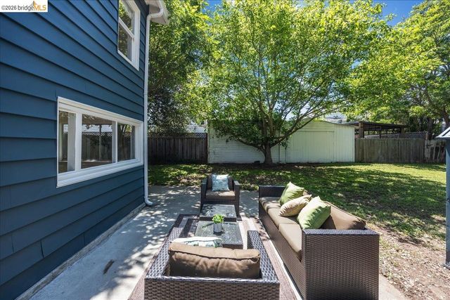 1511 Sherman St, Alameda, CA 94501
