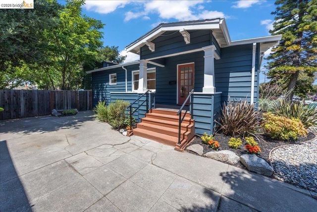 1511 Sherman St, Alameda, CA 94501