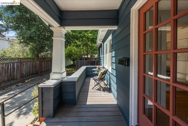 1511 Sherman St, Alameda, CA 94501