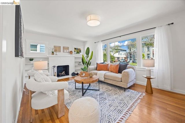 1511 Sherman St, Alameda, CA 94501