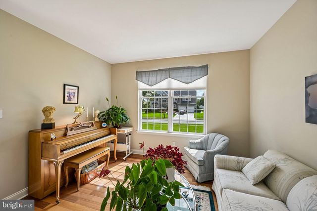 105 SWEET BAY AVE, Sicklerville, NJ 08081