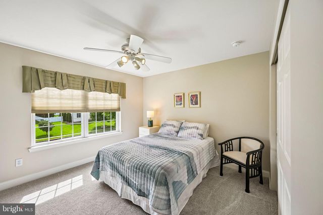 105 SWEET BAY AVE, Sicklerville, NJ 08081