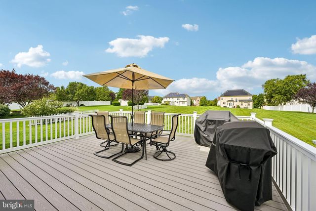 105 SWEET BAY AVE, Sicklerville, NJ 08081