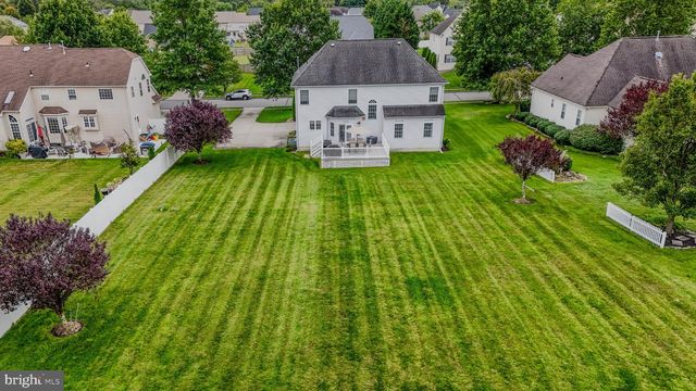 105 SWEET BAY AVE, Sicklerville, NJ 08081