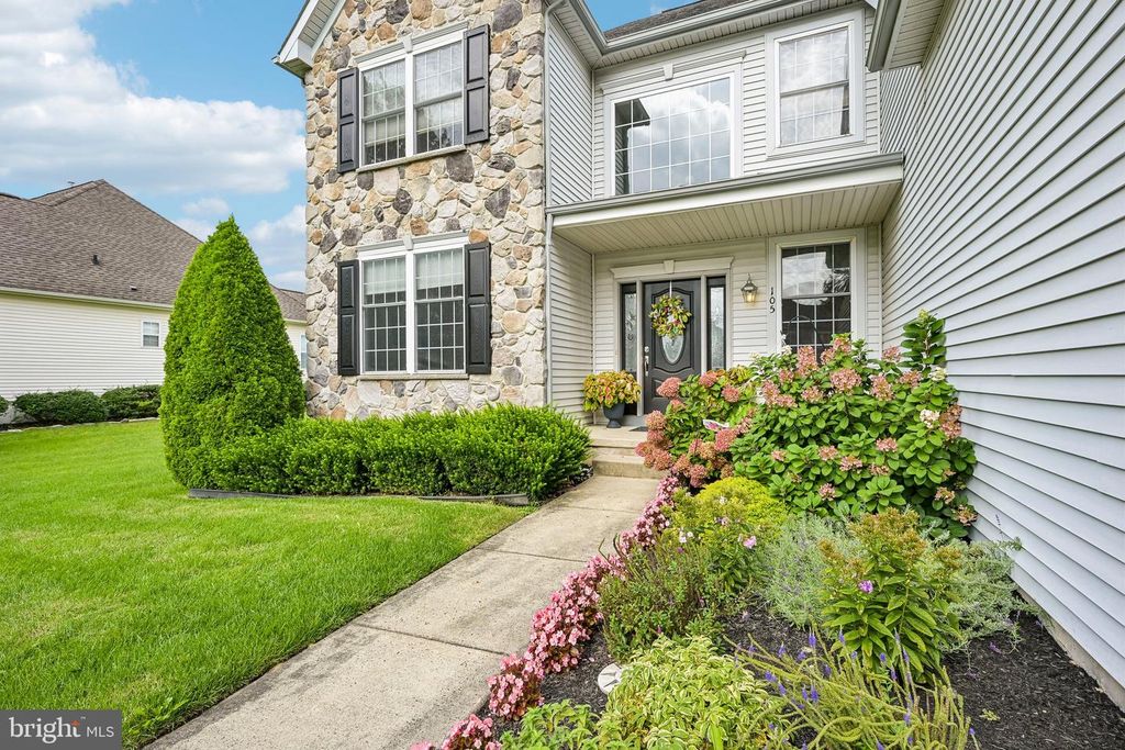 105 SWEET BAY AVE, Sicklerville, NJ 08081 — photo 2
