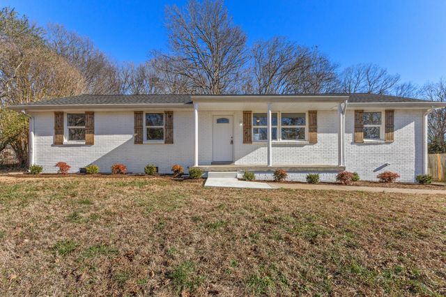 1029 Granada Rd, Ashland City, TN 37015