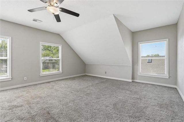 4308 Highland Avenue, Kansas City, MO 64110