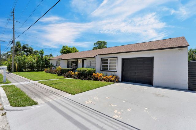 2301 Ridgeway Avenue, West Palm Beach, FL 33401