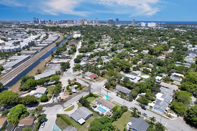 2301 Ridgeway Avenue, West Palm Beach, FL 33401