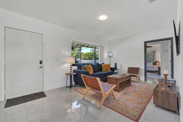 2301 Ridgeway Avenue, West Palm Beach, FL 33401