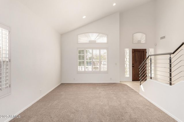 16803 S 24TH Place, Phoenix, AZ 85048