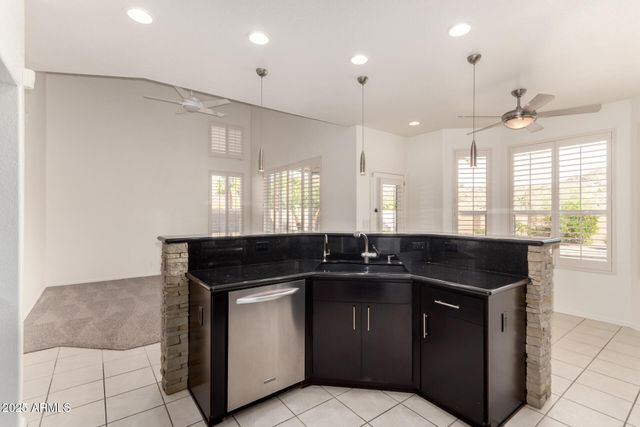 16803 S 24TH Place, Phoenix, AZ 85048