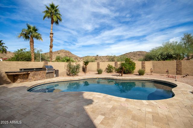 16803 S 24TH Place, Phoenix, AZ 85048