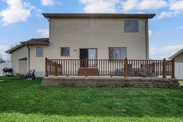 250 W 128th Place, Crown Point, IN 46307