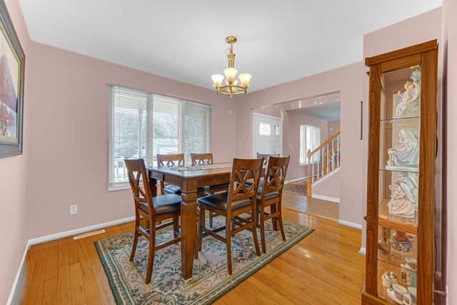 250 W 128th Place, Crown Point, IN 46307