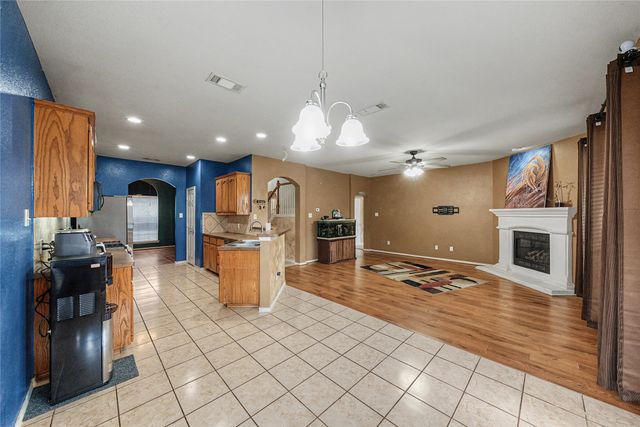 6113 Farrah Drive, Fort Worth, TX 76131