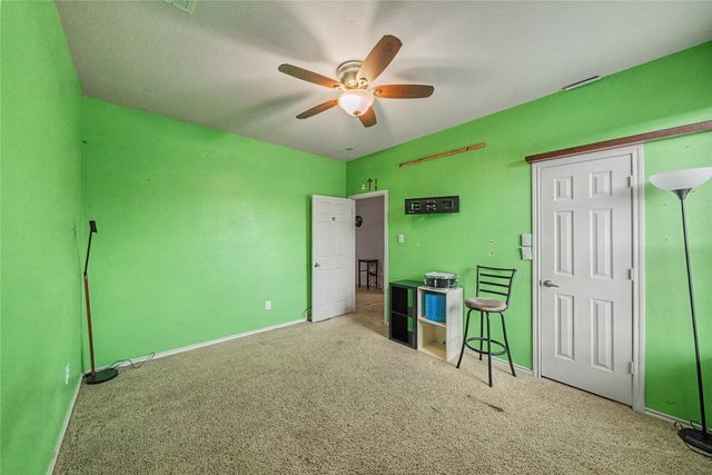 6113 Farrah Drive, Fort Worth, TX 76131