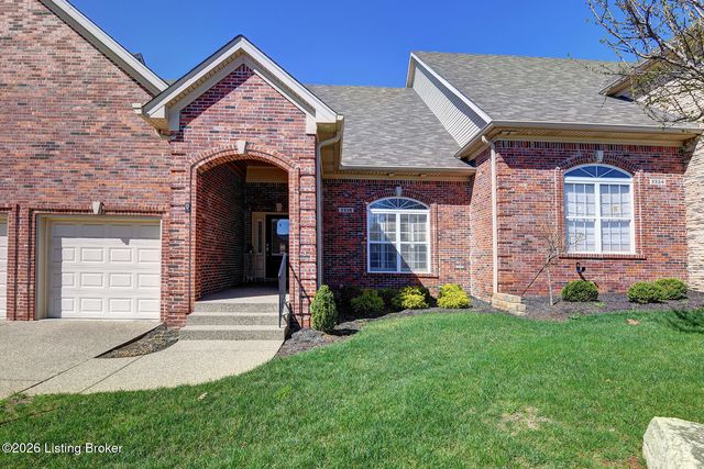 3336 Ridge Brook Cir, Louisville, KY 40245