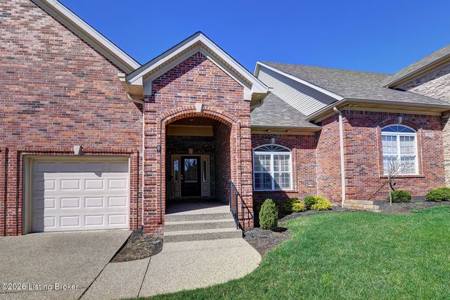 3336 Ridge Brook Cir, Louisville, KY 40245
