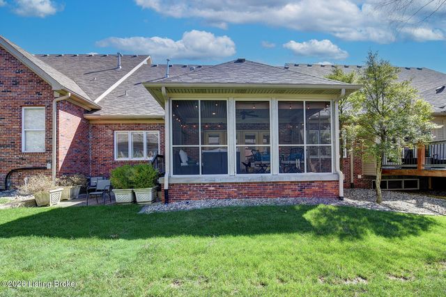 3336 Ridge Brook Cir, Louisville, KY 40245