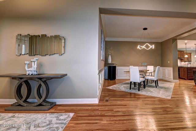 3336 Ridge Brook Cir, Louisville, KY 40245