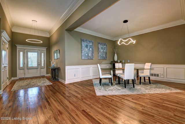 3336 Ridge Brook Cir, Louisville, KY 40245