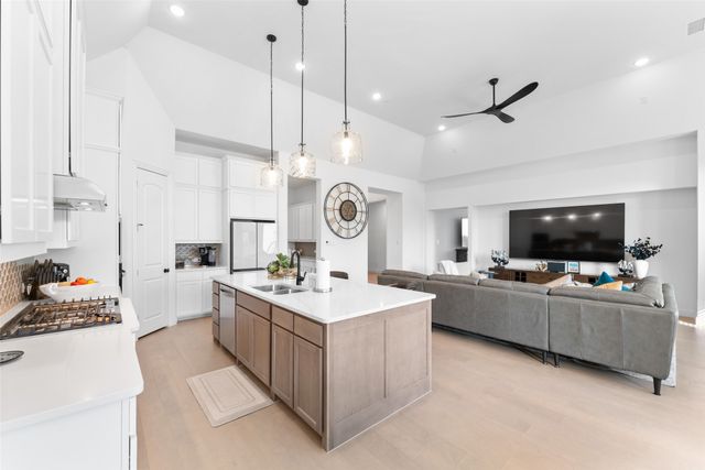 1901 Rockwood Lane, Mansfield, TX 76063